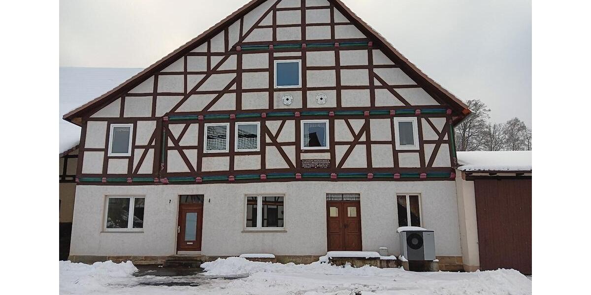 Etagenwohnung Uslar - 4 Zimmer, 110 m&sup2;, 595&euro; | Angebot:24841347