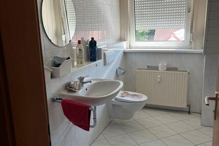 2 Zimmer Wohnung Bergtheim ab sofort an Einzelperson zu vermieten zimmer