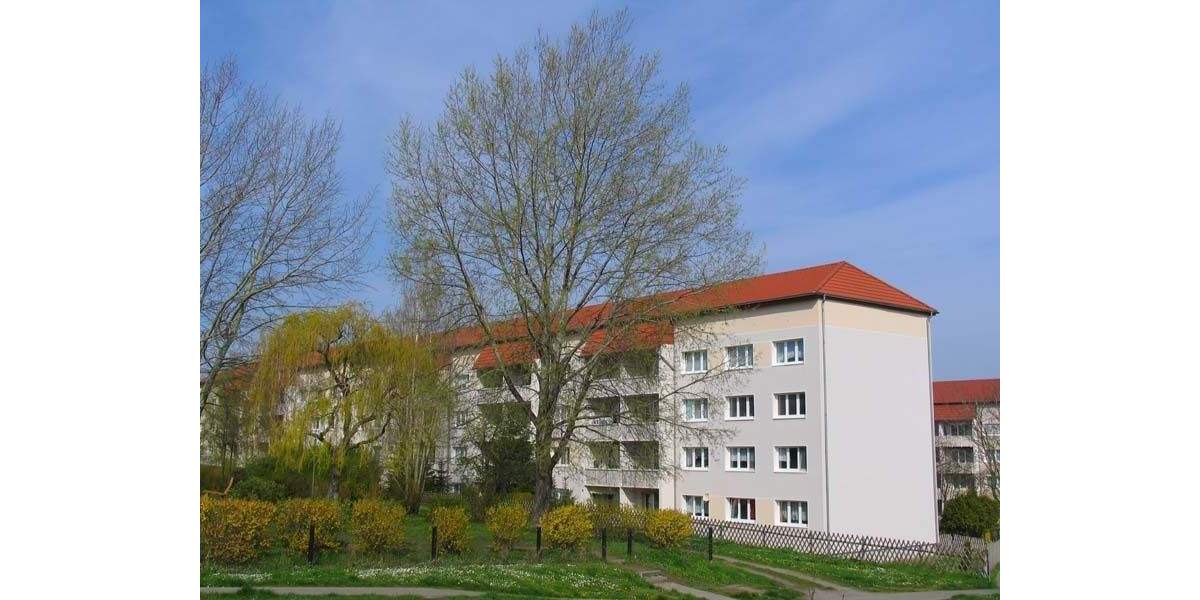 Etagenwohnung Mücheln Neu Biendorf - 2 Zimmer, 48 m&sup2;, 336&euro; | Angebot:25749439