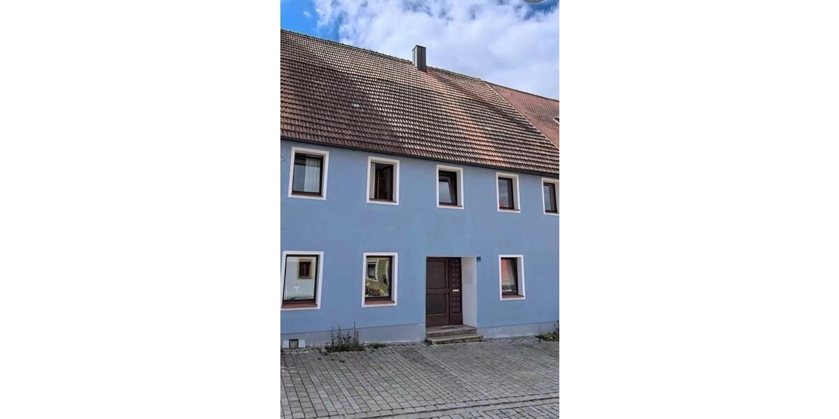 Etagenwohnung Kemnath - 4 Zimmer, 112 m&sup2;, 9&euro; | Angebot:26196616