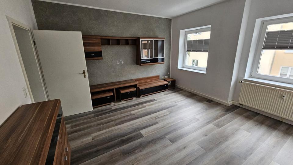 Etagenwohnung Köthen (Anhalt) - 3 Zimmer, 67 m&sup2;, 405&euro; | Angebot:26576136
