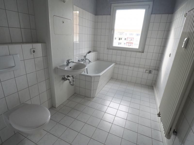Wohnung mit Aufzug und Balkon gewünscht? zimmer