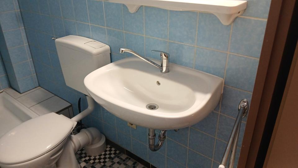 Etagenwohnung Zirndorf - 2 Zimmer, 18 m&sup2;, 395&euro; | Angebot:25975876