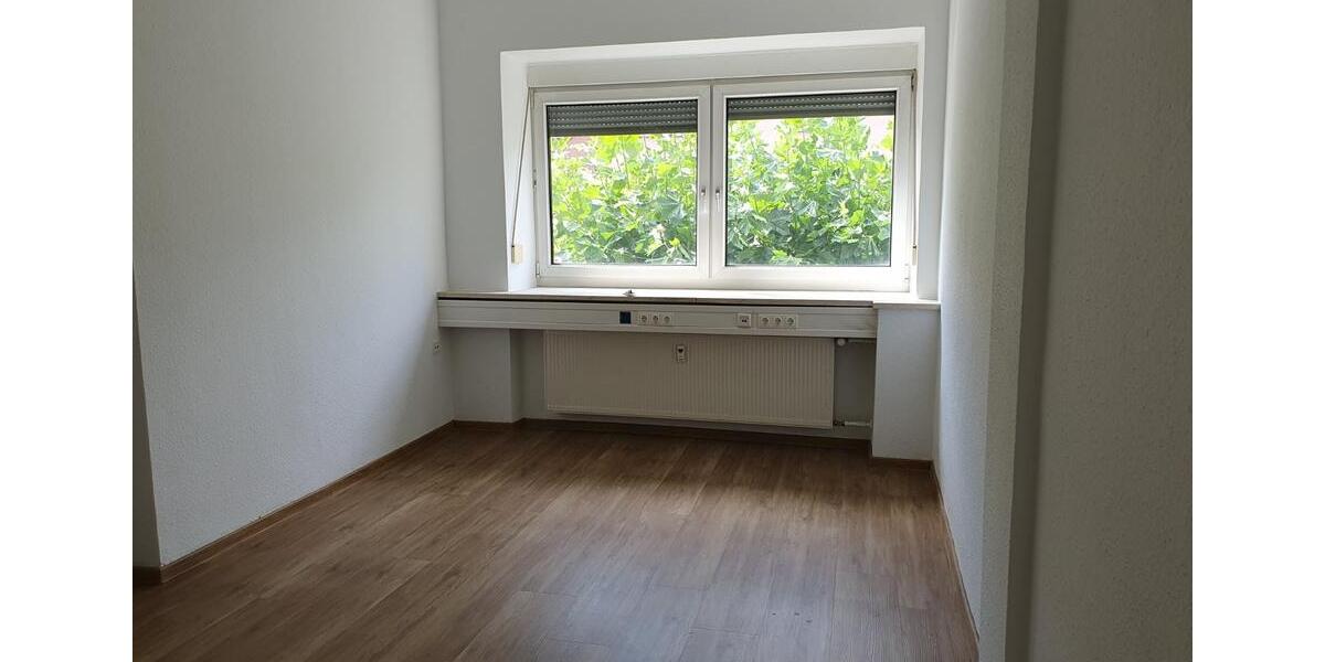 Etagenwohnung Weiden in der Oberpfalz - 4 Zimmer, 130 m&sup2;, 1.160&euro; | Angebot:22670479