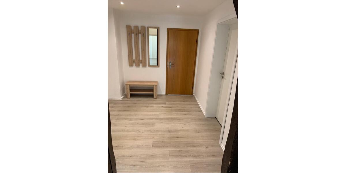Wohnen auf Zeit Siegen Dillnhütten - 1 Zimmer, 19 m&sup2;, 270&euro; | Angebot:26555341