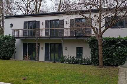 Haus München Neuhausen-Nymphenburg - 4 Zimmer, 163 m&sup2;, 4.380&euro; | Angebot:25722923