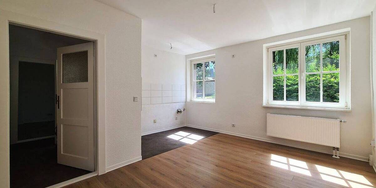 Etagenwohnung Freiberg Freiberg Ost - 2 Zimmer, 36 m&sup2;, 244&euro; | Angebot:26841870