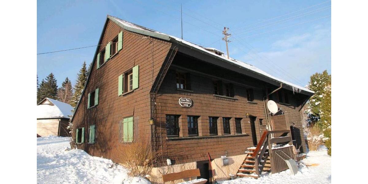 Etagenwohnung Feldberg (Schwarzwald) - 6 Zimmer, 131 m&sup2;, 1.115&euro; | Angebot:26623406