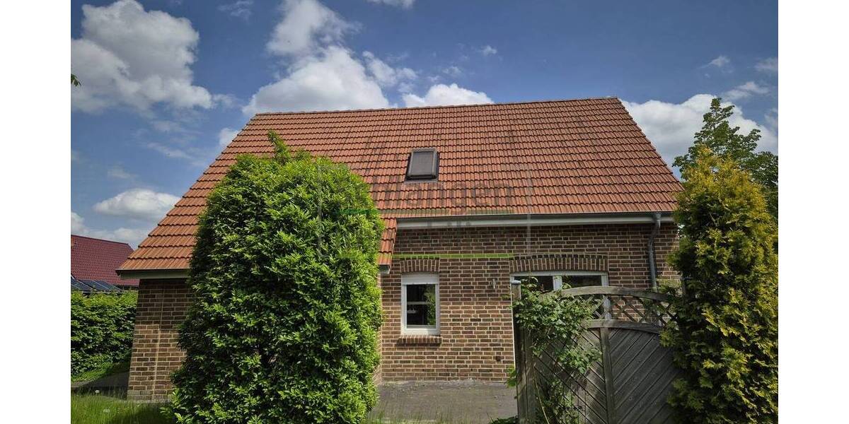 Einfamilienhaus Friesoythe Altenoythe - 4 Zimmer, 110 m&sup2;, 1.200&euro; | Angebot:26731940