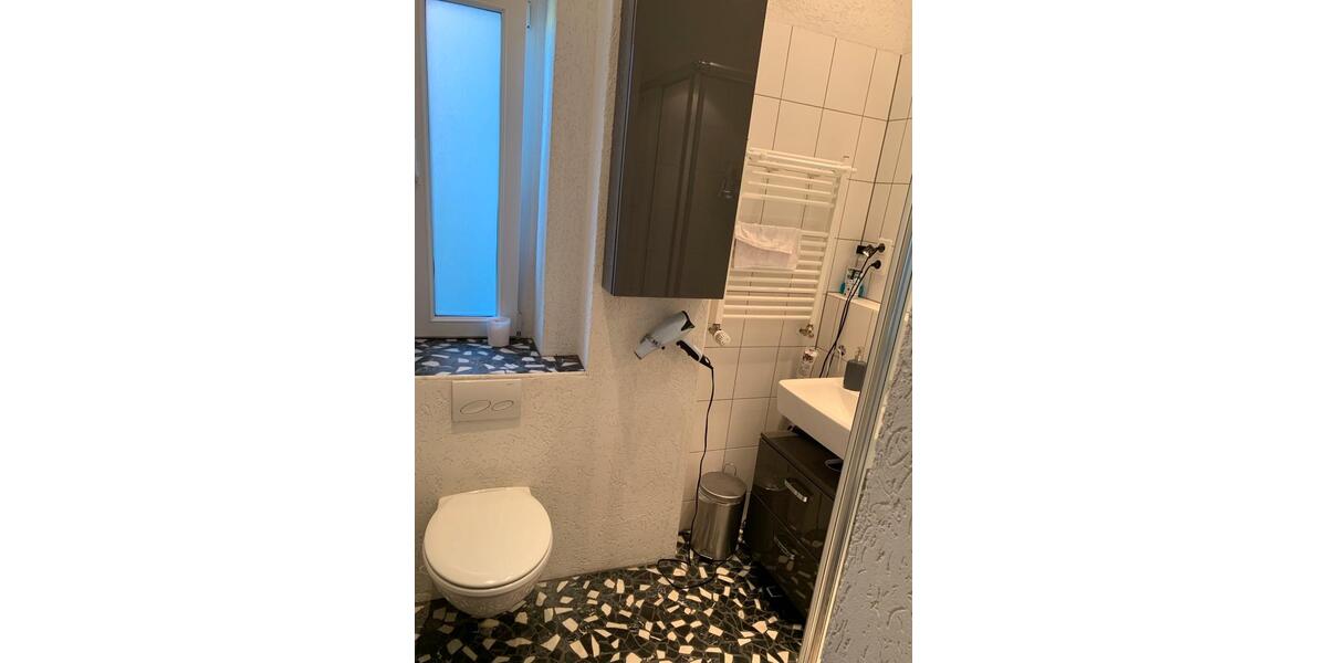 Wohnen auf Zeit Krefeld Dießem - 3 Zimmer, 85 m&sup2;, 1.250&euro; | Angebot:25045867