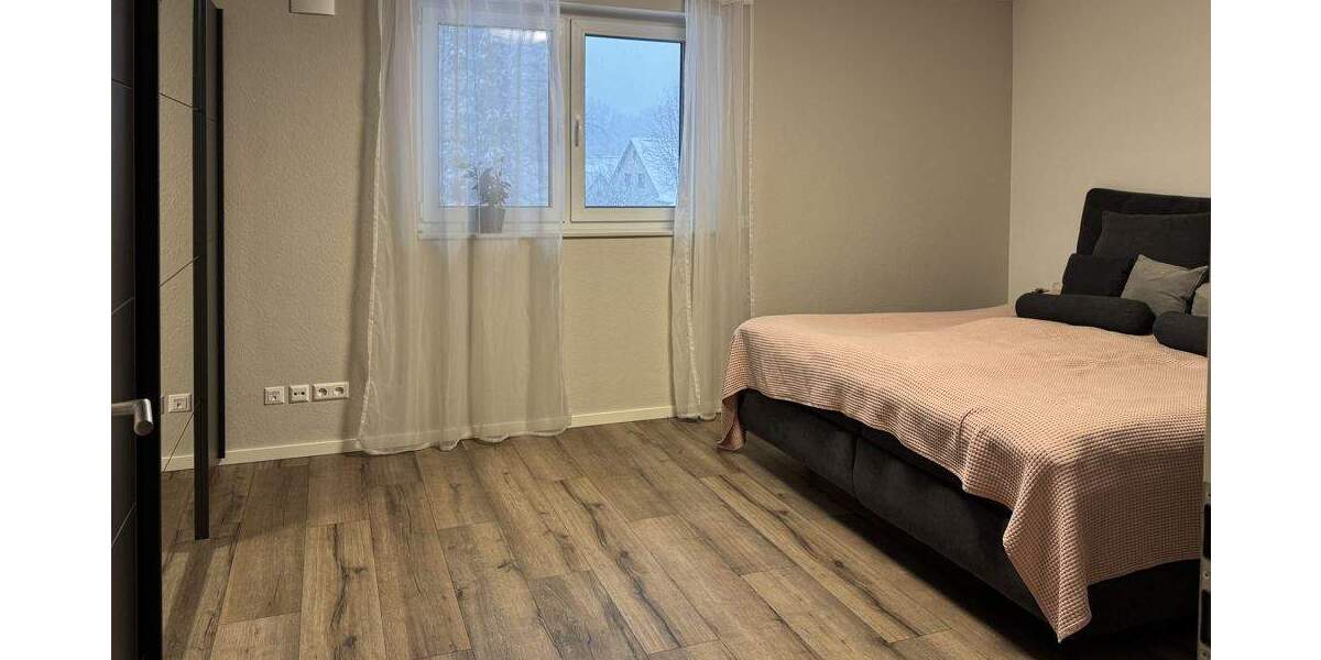 Etagenwohnung Bad Bevensen / Medingen Klein Bünstorf - 3 Zimmer, 82 m&sup2;, 900&euro; | Angebot:24451205