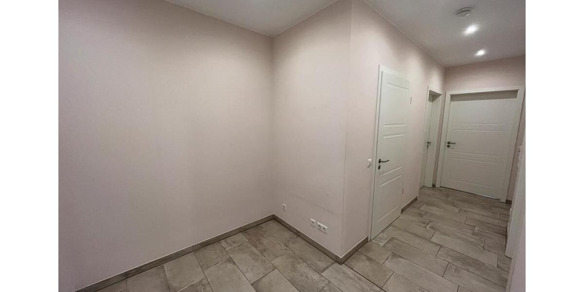 Etagenwohnung Rheine - 3 Zimmer, 148 m&sup2;, 1.360&euro; | Angebot:25232141