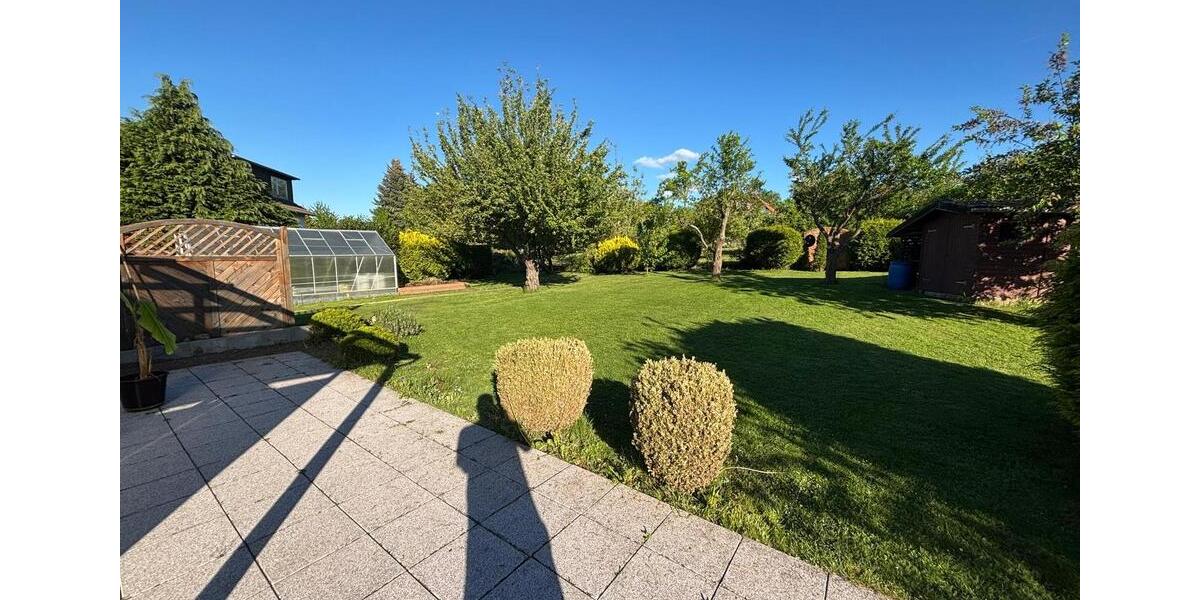 Einfamilienhaus Homberg (Efze) - 5 Zimmer, 180 m&sup2;, 1.500&euro; | Angebot:25964508