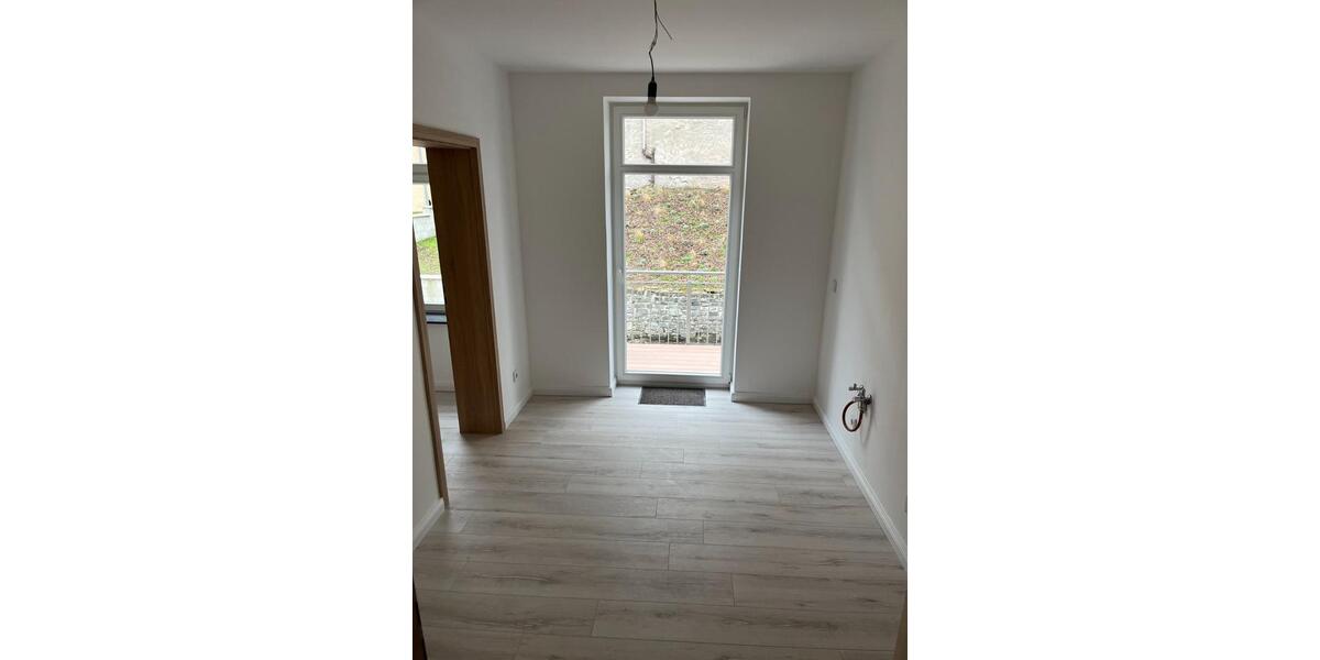 Etagenwohnung Zschopau - 4 Zimmer, 95 m&sup2;, 997&euro; | Angebot:24685304