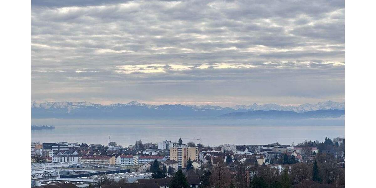 Etagenwohnung Friedrichshafen - 4 Zimmer, 106 m&sup2;, 1.420&euro; | Angebot:24155892