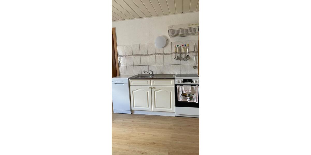 Einfamilienhaus Schkeuditz - 4 Zimmer, 115 m&sup2;, 1.300&euro; | Angebot:26286723