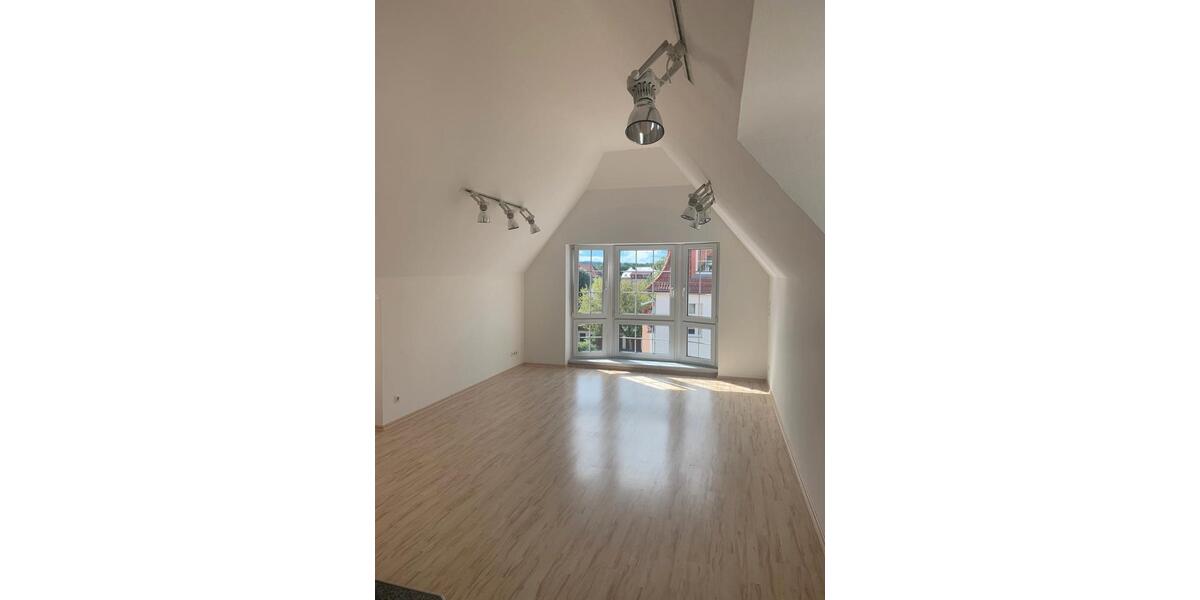 Maisonettenwohnung Frankfurt (Oder) - 4 Zimmer, 124 m&sup2;, 868&euro; | Angebot:26652443