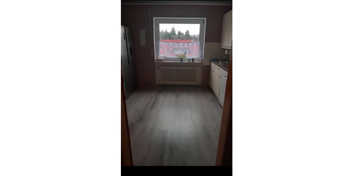 Etagenwohnung Meisenheim - 4 Zimmer, 100 m&sup2;, 850&euro; | Angebot:25945457