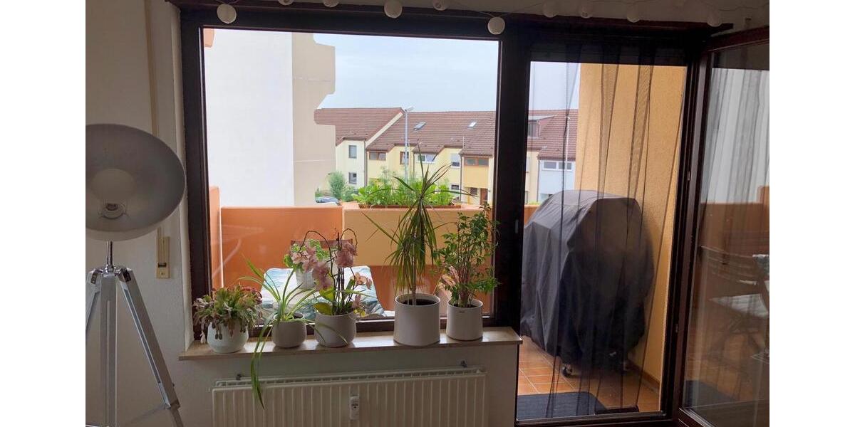 Etagenwohnung Markgröningen - 2.5 Zimmer, 66 m&sup2;, 820&euro; | Angebot:26611952