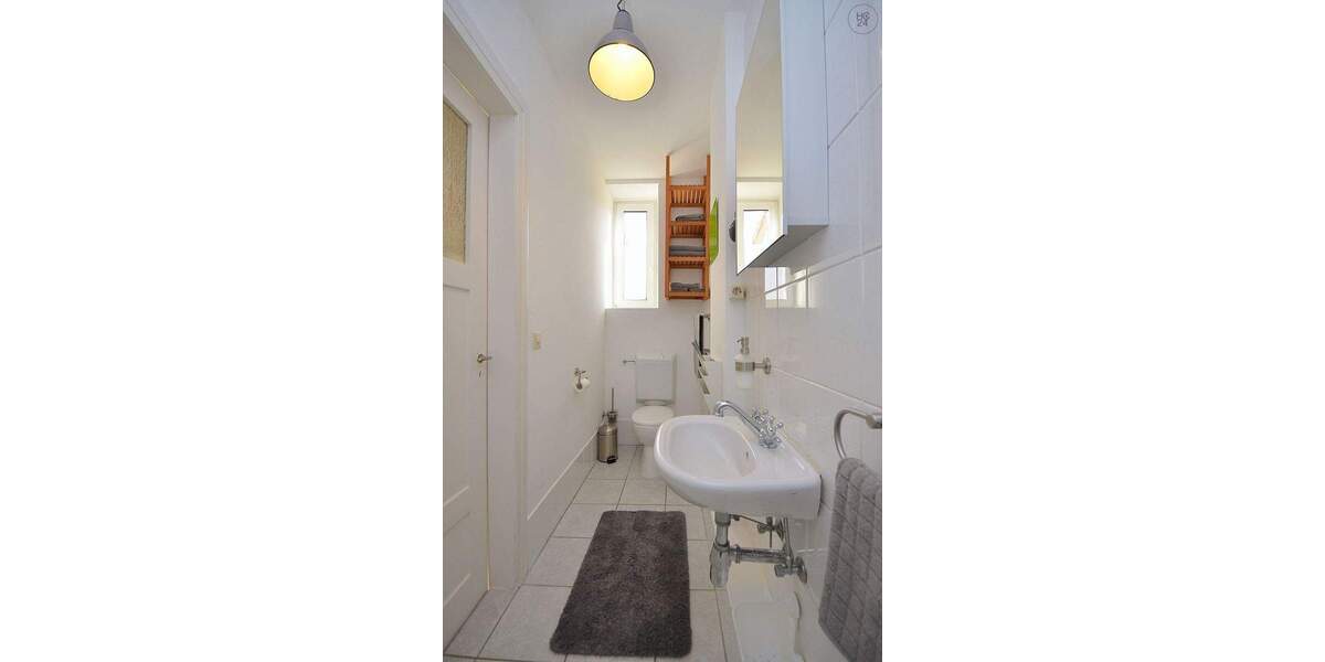 Etagenwohnung Stuttgart Süd - 1 Zimmer, 45 m&sup2;, 1.350&euro; | Angebot:25801471