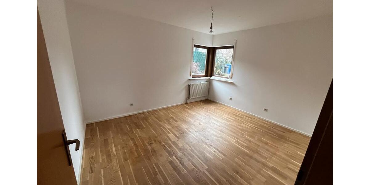 Erdgeschoßwohnung Aschaffenburg Österreicher Kolonie - 3 Zimmer, 107 m&sup2;, 1.100&euro; | Angebot:26168751