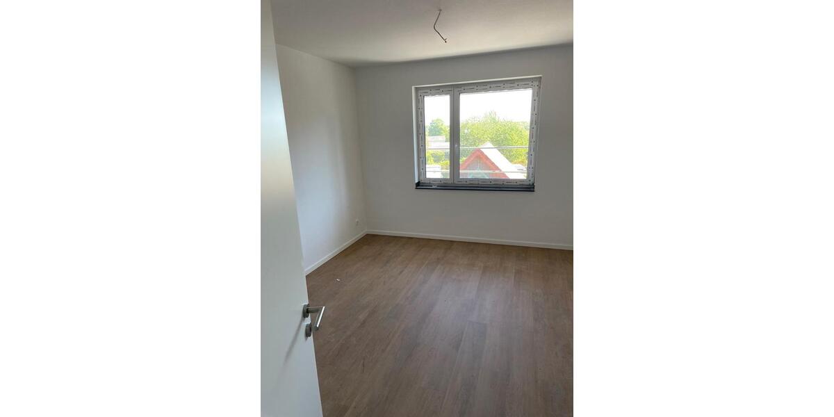 Etagenwohnung Herzogenrath - 3 Zimmer, 79 m&sup2;, 987&euro; | Angebot:26592512