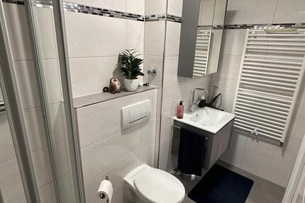 Uni Nähe ! Top saniertes Apartment in Wuppertal-Elberfeld ! 1 zimmer