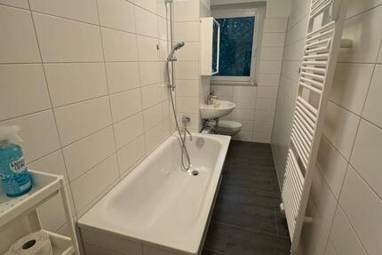 Wohnen auf Zeit Plauen - 3 Zimmer, 70 m&sup2;, 10&euro; | Angebot:26052284