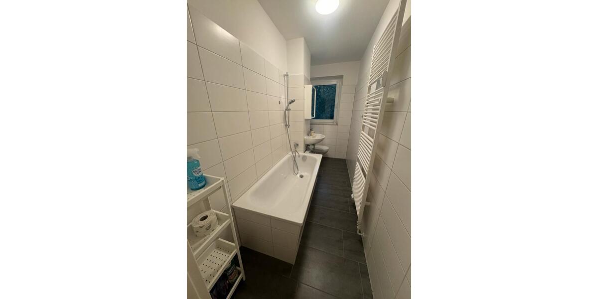 Wohnen auf Zeit Plauen - 3 Zimmer, 70 m&sup2;, 10&euro; | Angebot:26052284