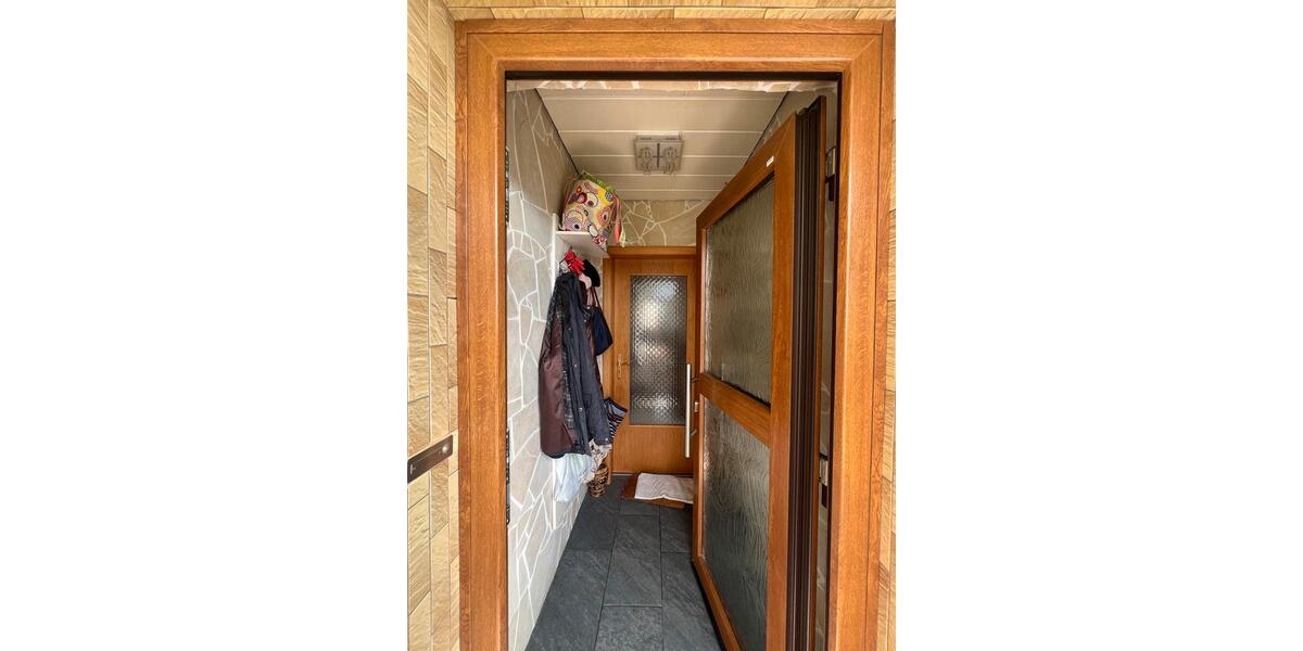 Erdgeschoßwohnung Meinerzhagen - 3 Zimmer, 74 m&sup2;, 620&euro; | Angebot:26048071