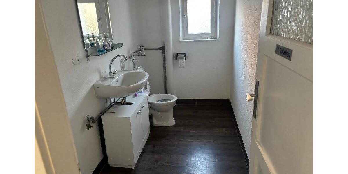 Gewerbeobjekt Zirndorf - 675&euro; | Angebot:25451894