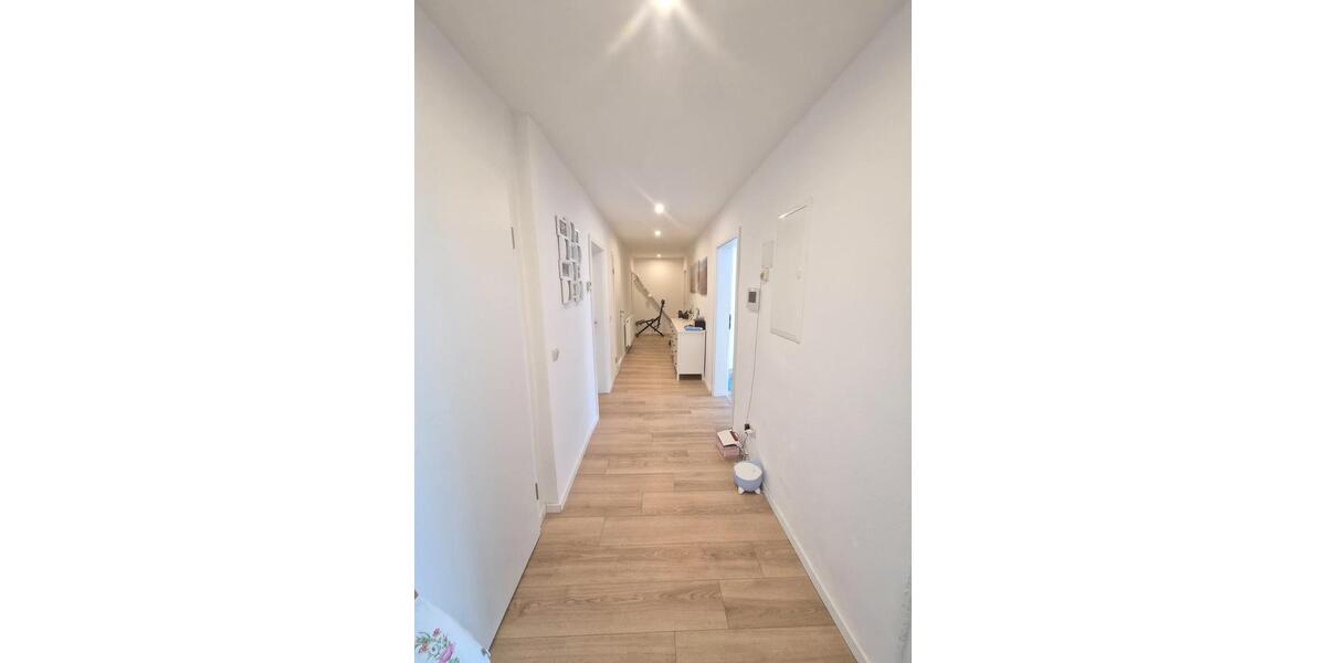 Etagenwohnung Hof Altstadt - 4 Zimmer, 95 m&sup2;, 780&euro; | Angebot:26610735