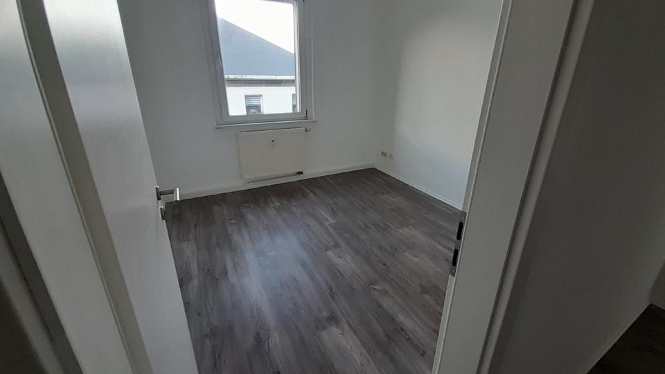 Etagenwohnung Breitenbrunn/Erzgebirge Erzgebirge - 3.5 Zimmer, 74 m&sup2;, 420&euro; | Angebot:24976456