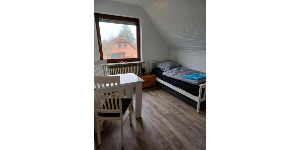 Wohnen auf Zeit Fredenbeck - 1 Zimmer, 14 m&sup2;, 16&euro; | Angebot:26030787