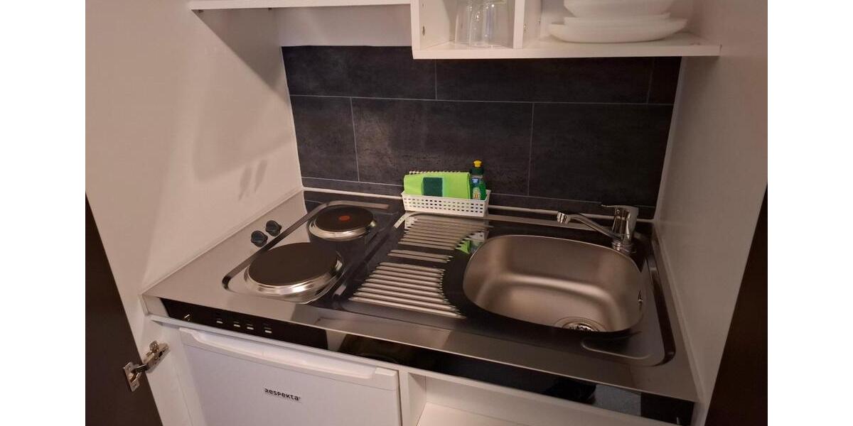 Etagenwohnung Halle - 1 Zimmer, 19 m&sup2;, 580&euro; | Angebot:25882228