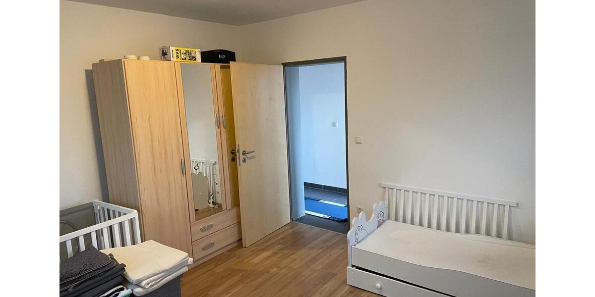*Straubing* 4 Zimmer Wohnung mit Garage und Süd-West Balkon 4 zimmer
