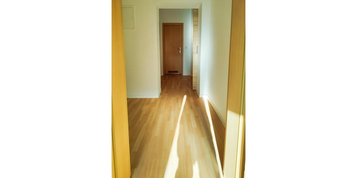 Etagenwohnung Jänschwalde Kolonie - 3 Zimmer, 65 m&sup2;, 325&euro; | Angebot:25838366