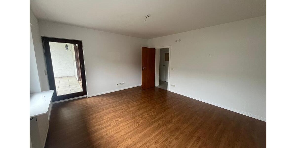 Etagenwohnung Völklingen - 4 Zimmer, 91 m&sup2;, 650&euro; | Angebot:26662959