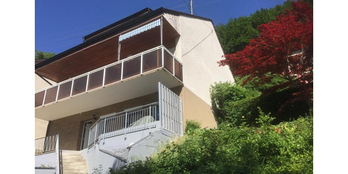 Erdgeschoßwohnung Gruibingen - 2.5 Zimmer, 87 m&sup2;, 690&euro; | Angebot:25746046