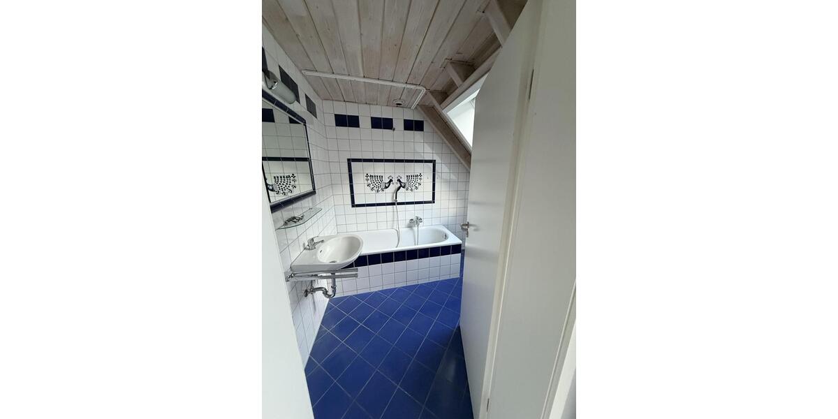 Etagenwohnung Ehrenkirchen - 3 Zimmer, 72 m&sup2;, 1.000&euro; | Angebot:26637110