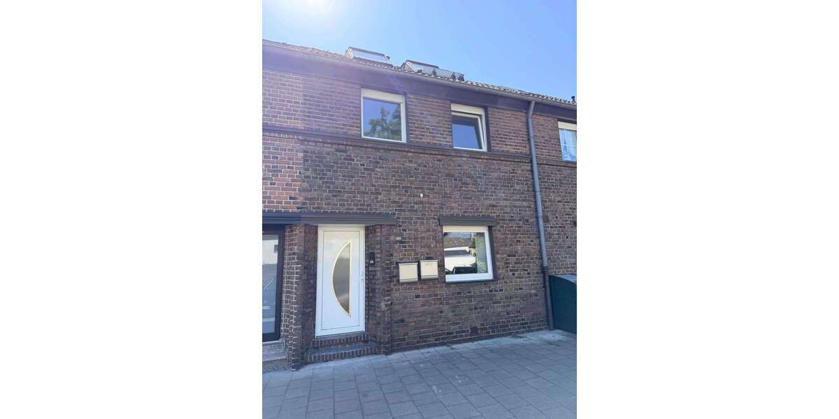 Etagenwohnung Neuss Furth-Mitte - 3.5 Zimmer, 142 m&sup2;, 1.350&euro; | Angebot:27239290
