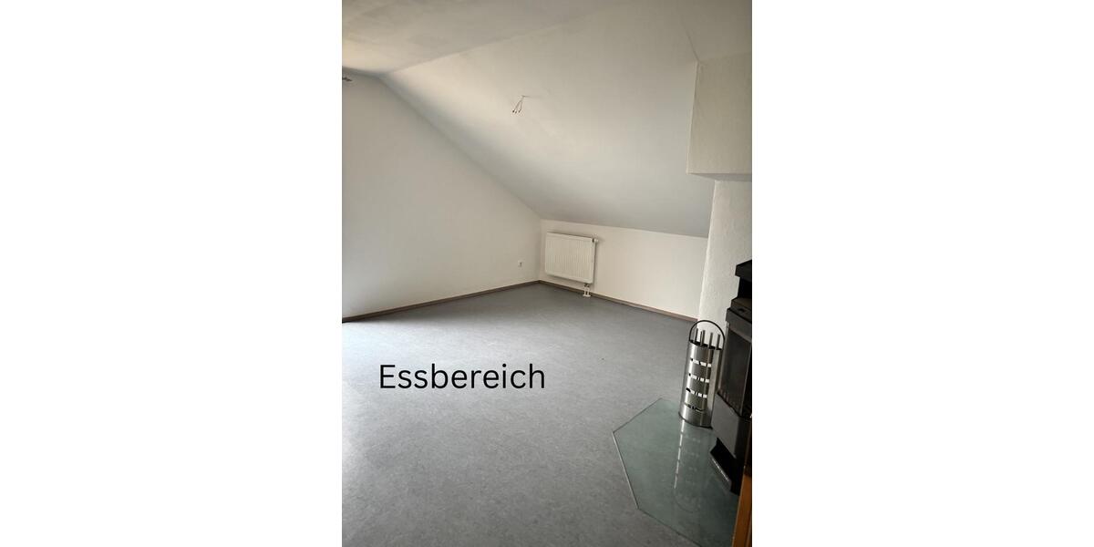 Dachgeschoßwohnung Grafenau Frauenberg - 5 Zimmer, 92 m&sup2;, 680&euro; | Angebot:26517635
