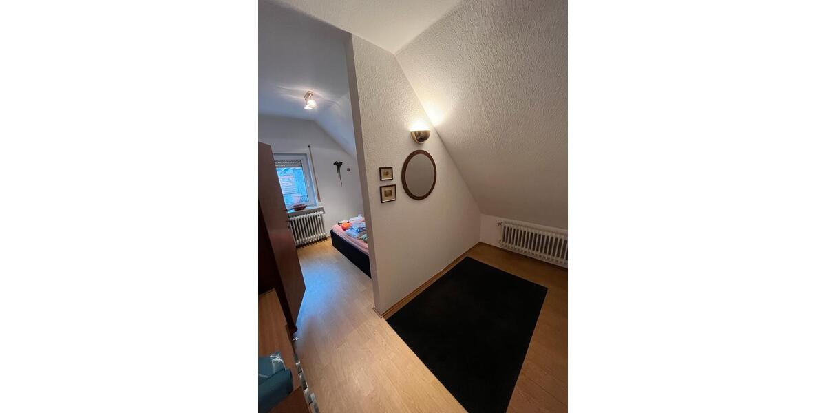Etagenwohnung Reinheim - 7 Zimmer, 170 m&sup2;, 1.650&euro; | Angebot:24888600