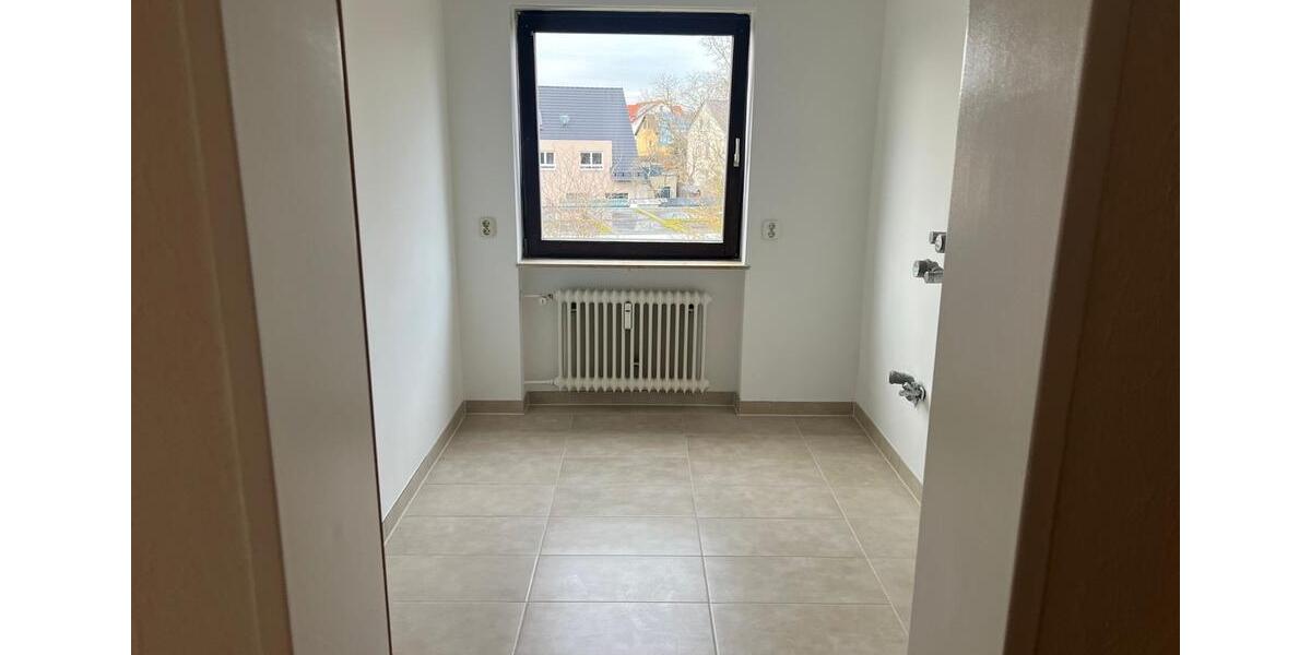 Etagenwohnung Höchstadt an der Aisch - 3 Zimmer, 68 m&sup2;, 1.079&euro; | Angebot:24802591