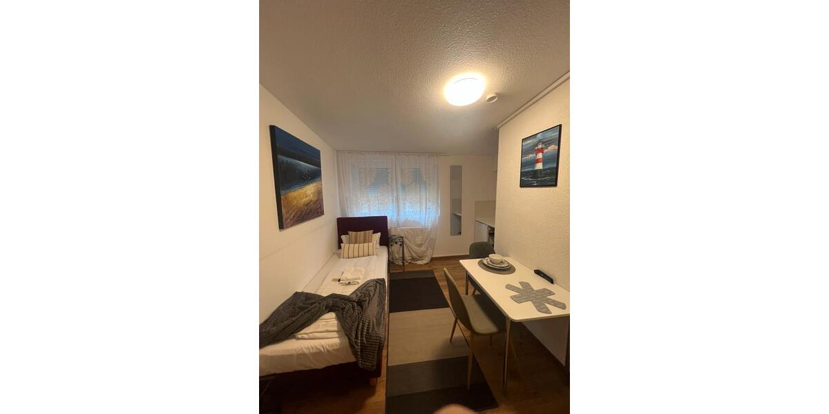 Etagenwohnung Pforzheim - 1 Zimmer, 16 m&sup2;, 680&euro; | Angebot:26134743