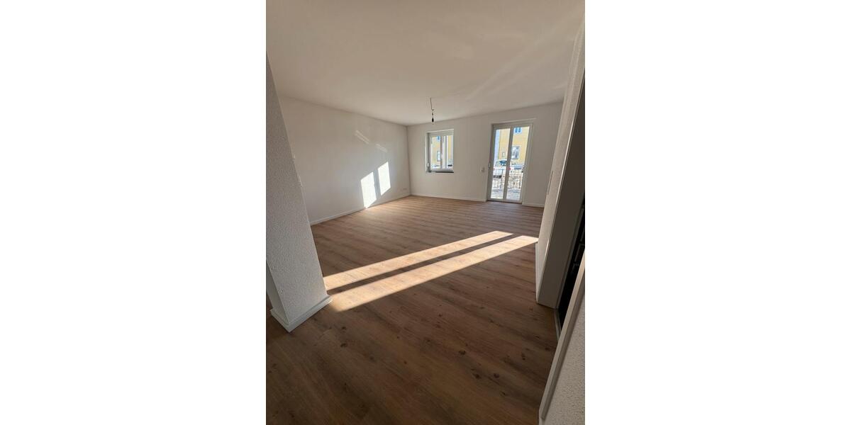 Erdgeschoßwohnung Neustadt an der Donau - 1 Zimmer, 96 m&sup2;, 1.250&euro; | Angebot:26291899