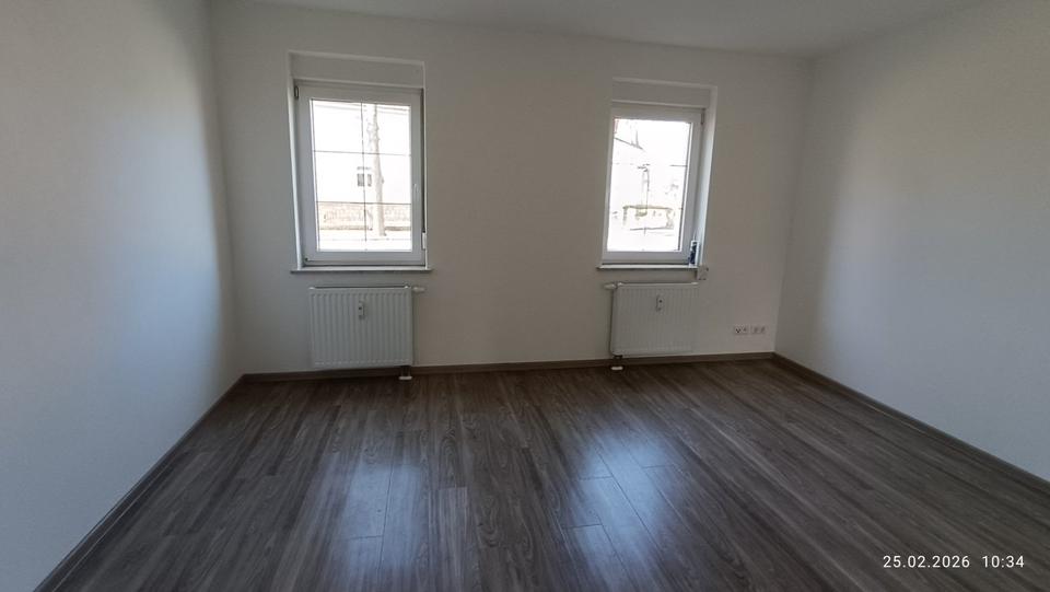 Erdgeschoßwohnung Pirna - 2 Zimmer, 40 m&sup2;, 338&euro; | Angebot:25330080