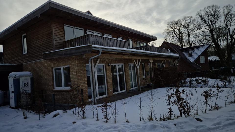 Erdgeschoßwohnung Eutin - 5 Zimmer, 138 m&sup2;, 1.450&euro; | Angebot:25253177