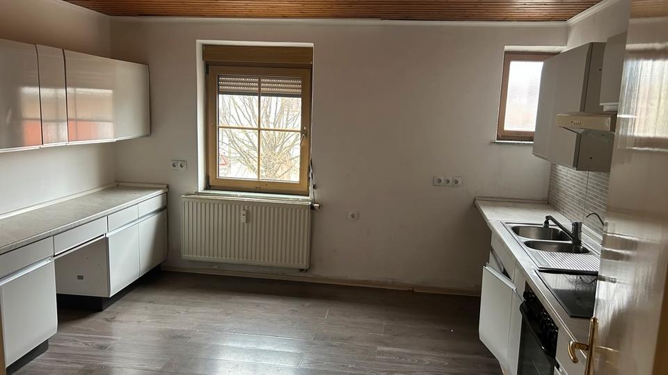 Etagenwohnung Ichenhausen - 3 Zimmer, 87 m&sup2;, 950&euro; | Angebot:25283553