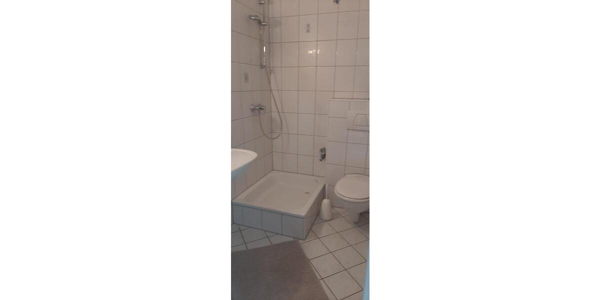 Hochparterre Mörfelden-Walldorf Walldorf - 1 Zimmer, 20 m&sup2;, 415&euro; | Angebot:24868883